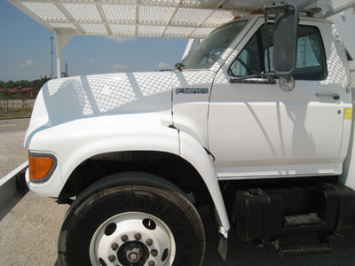 Ford F-700