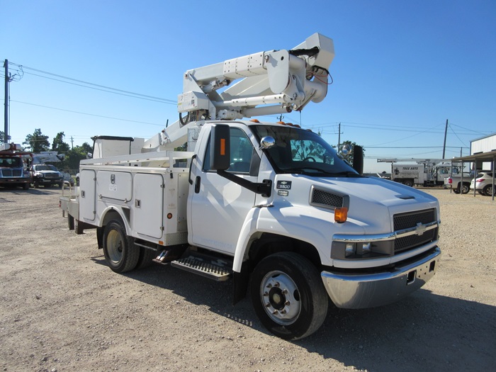 5500 Bucket Truck.