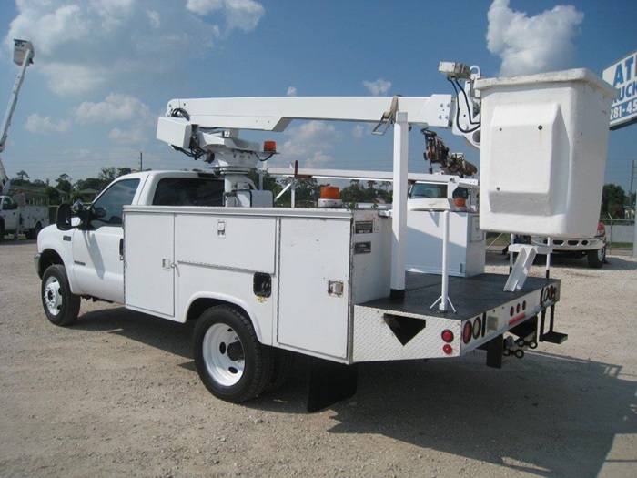 Bucket Truck Bucket.