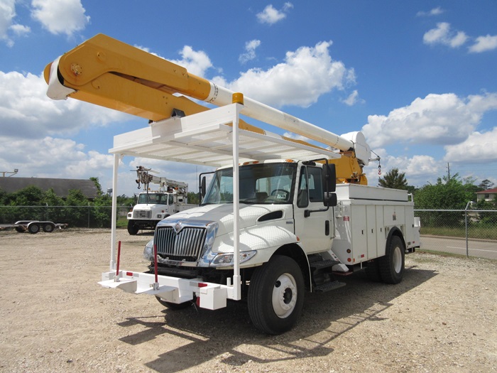 International Bucket Truck.