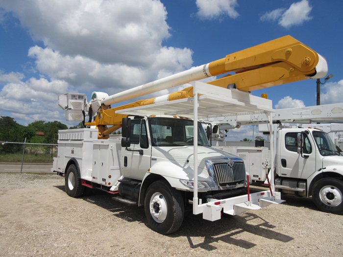 Atlec Bucket Truck