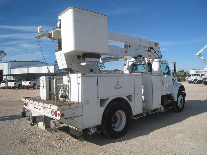 Lift All Bucket Trucks.