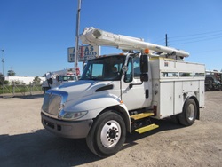 BUCKET-TRUCK