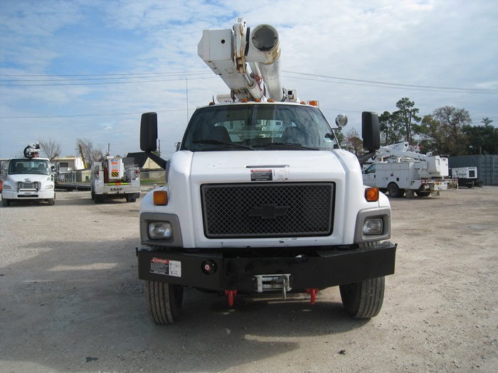 C7500 Bucket Truck.