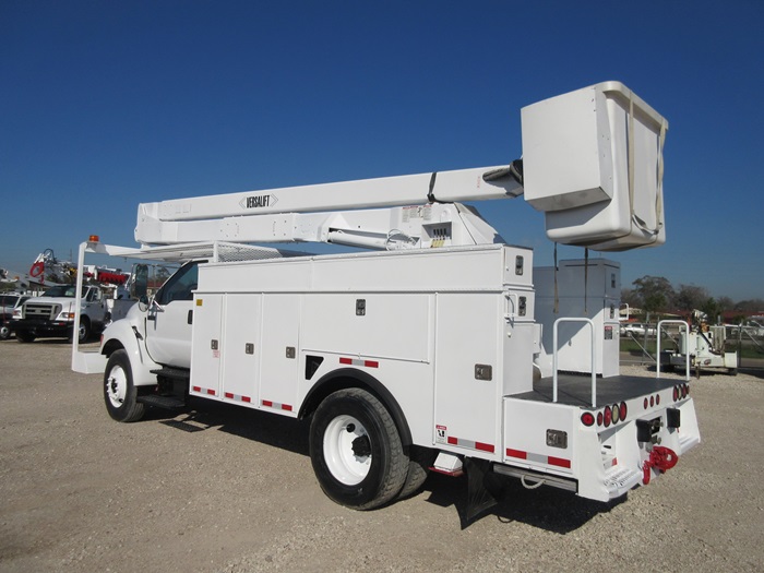 Ford f750 Bucket Truck.