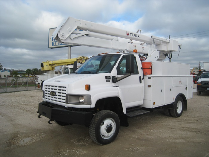 C5500 Bucket Truck.