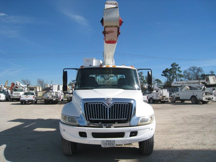 BUCKET TRUCK-BUCKET!