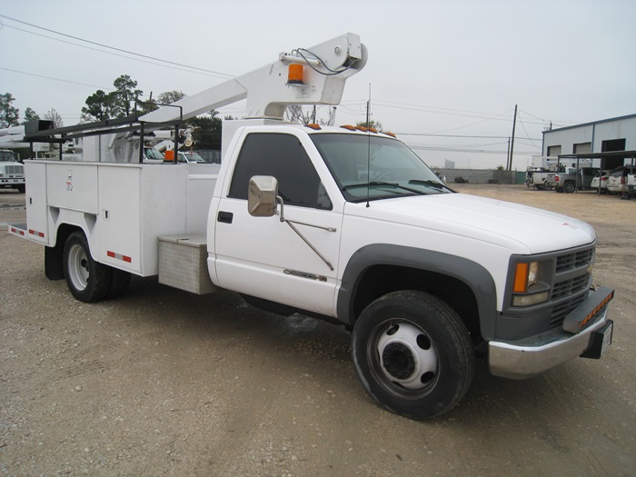 Armlift Bucket Truck.