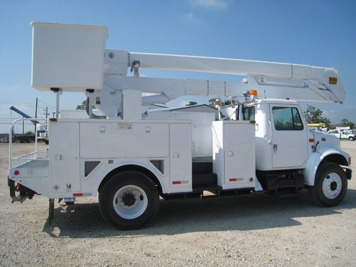 Two man bucket on a bucket truck.