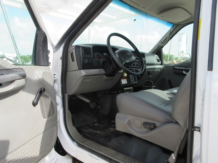 Ford F750 Bucket Trucks.