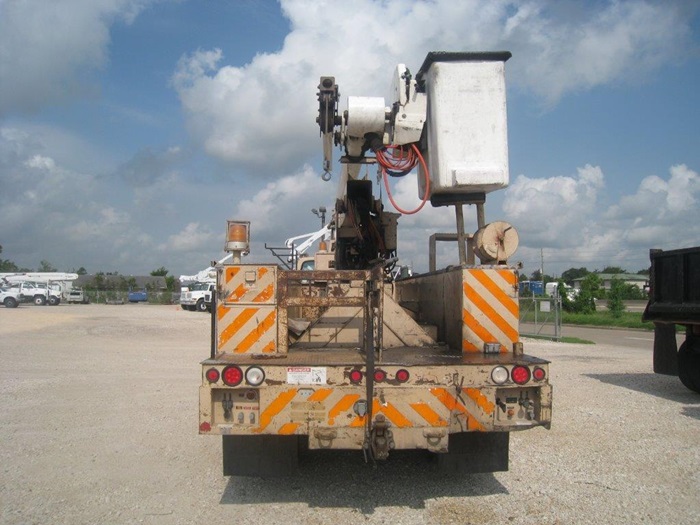 Bucket Truck Bucket.