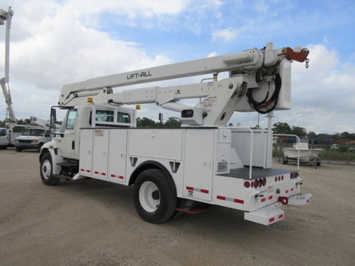 Six Speed Bucket Truck.