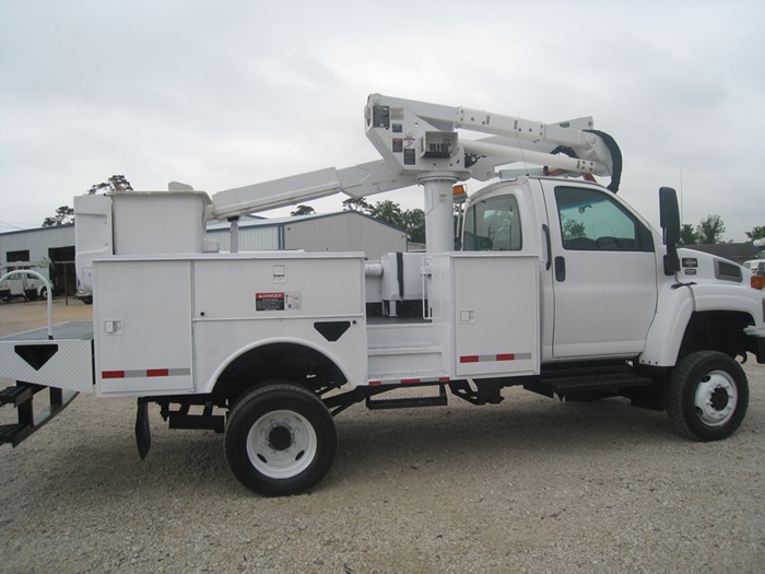 Curb side access bucket trucks.