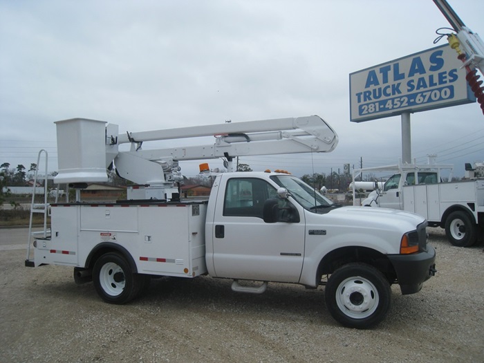 Versalift bucket truck.