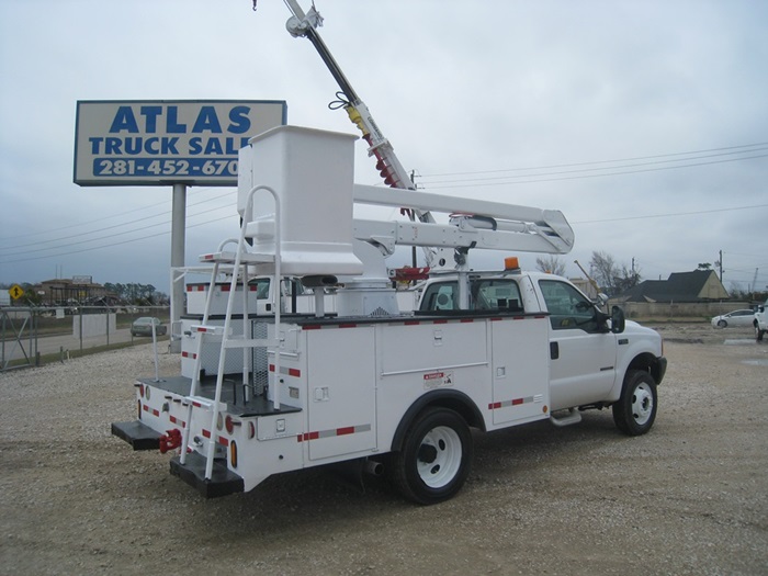 Utility Bucket Truck.