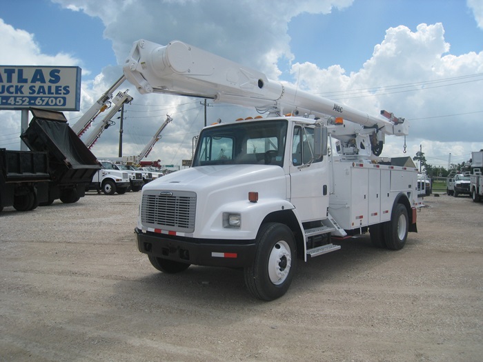 Freightliner Altec Bucket Truck.