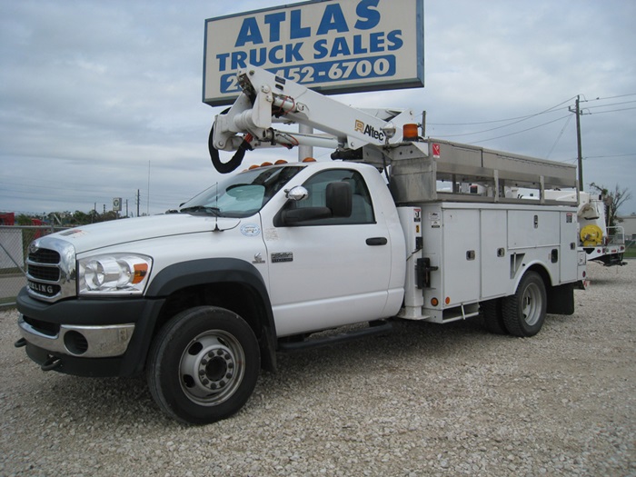 5500 Bucket Truck.