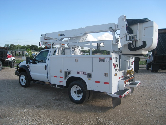 Diesel Bucket Truck.