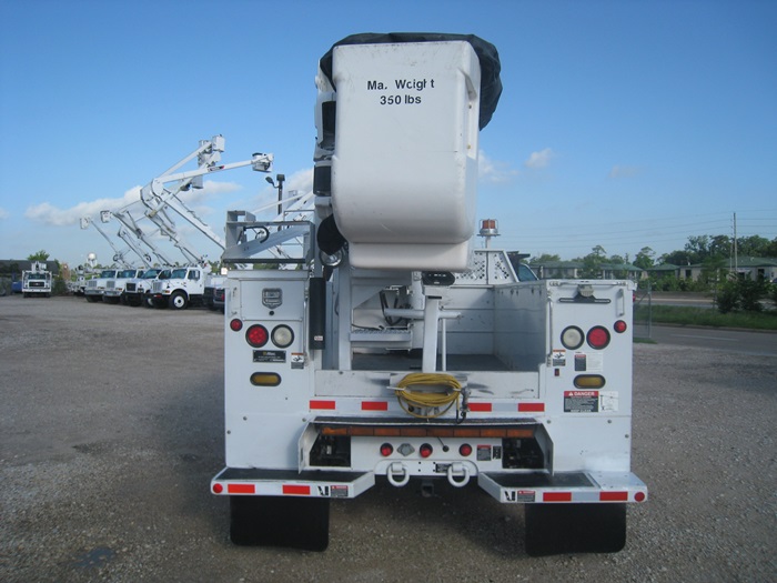 350 Lbs Bucket Truck.