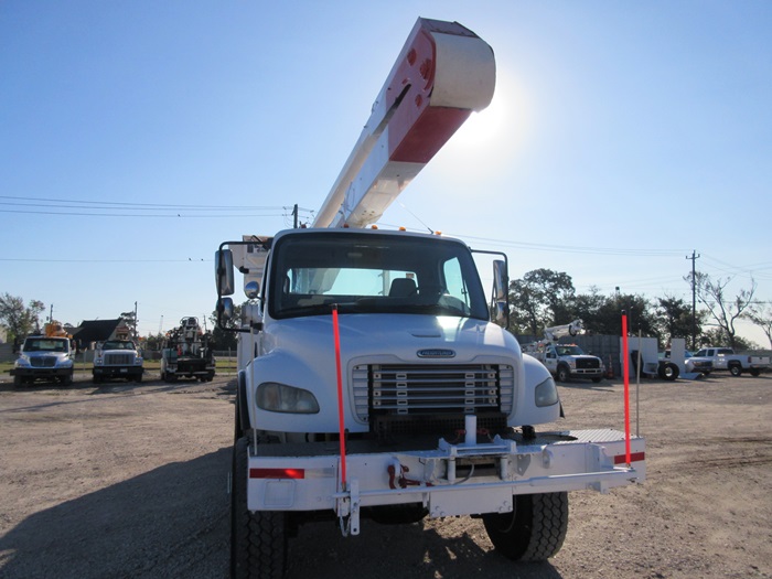 FreightLiner Bucket Truck !