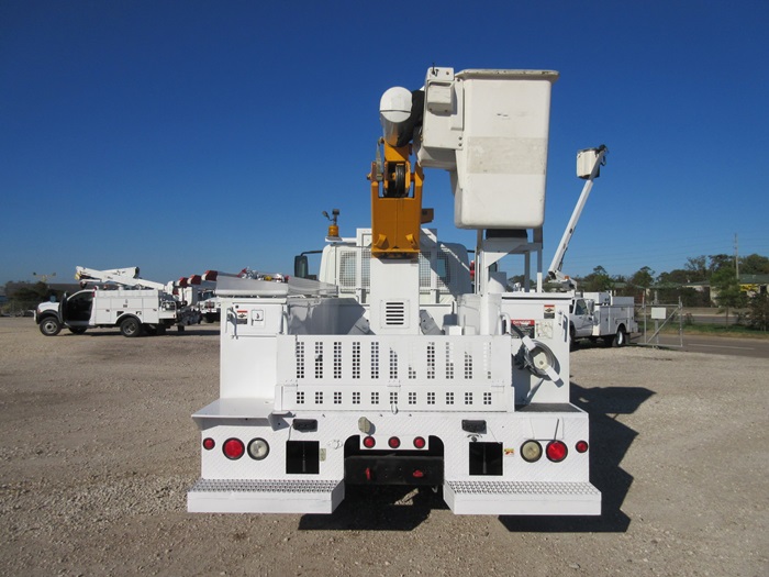 41 Foot Bucket TRuck.