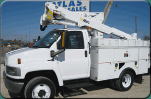 Under CDL Featured Bucket Truck