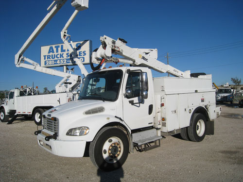 Altec Bucket Truck.