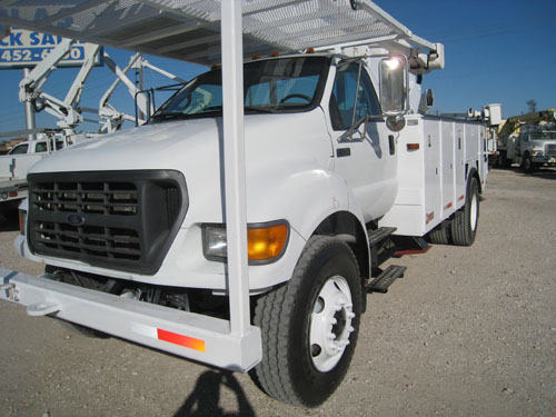 7 Speed bucket truck.