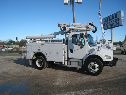 Freightliner Bucket Truck.