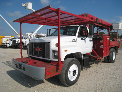 Digger with Turrant winch