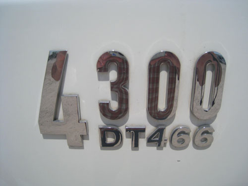 4300 DT466