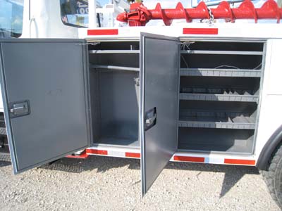 Bullt in tool chests.