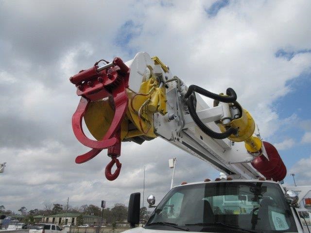 Digger Pole Claws.