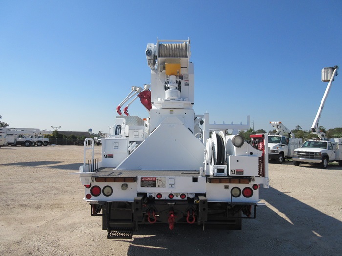 Digger Truck.