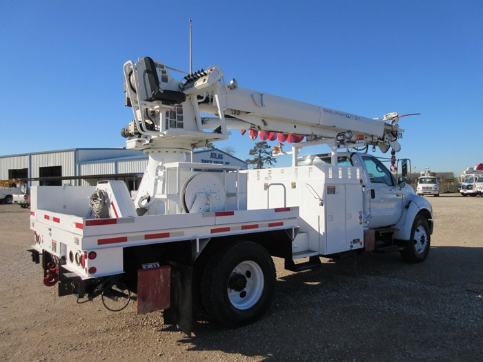 Riding console digger truck.