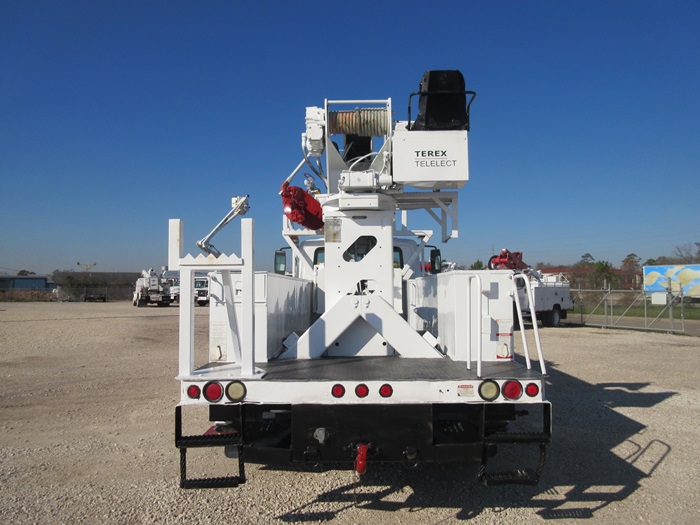 Digger with Pintle Hitch.