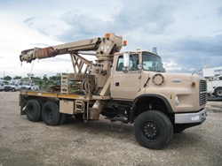 Ford Digger Truck / Commander Digger Truck.