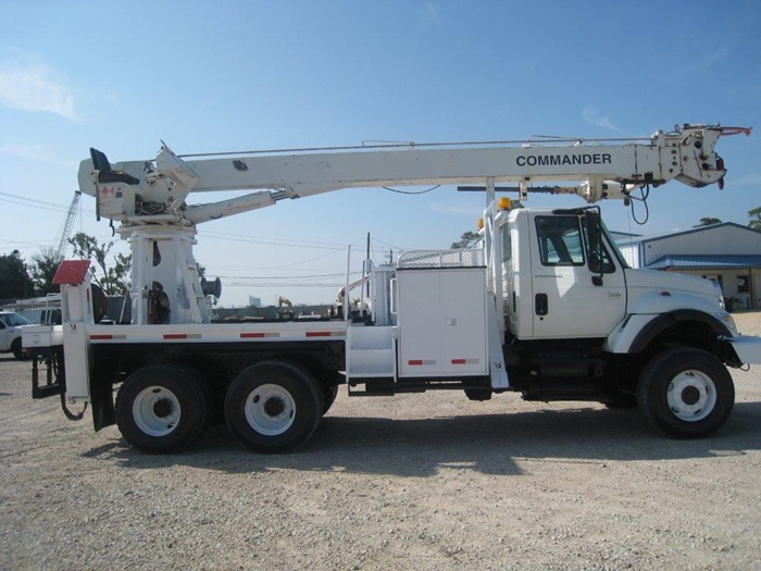 6x6 digger truck.