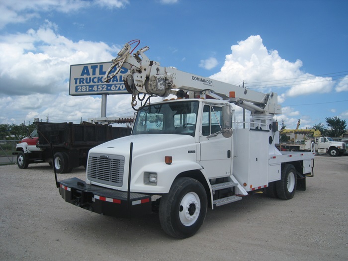 Terex Commander Digger Derrick Truck.