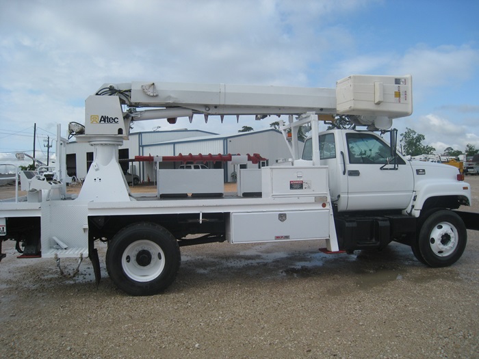 Flat Bed Digger Truck.