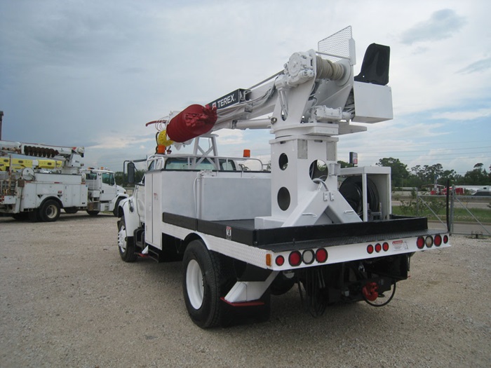 Flatbed digger truck.