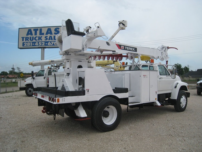 Ridding console Digger Derrick truck.