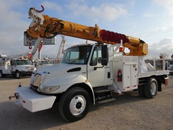 ALTEC DM47 DIGGER TRUCK.