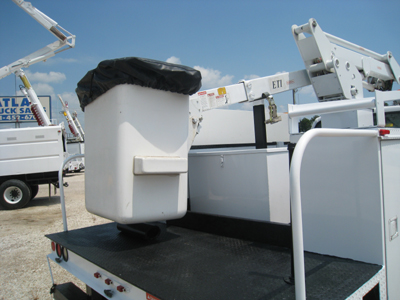 Non Insulated Bucket