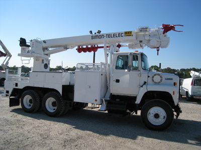 1995 Ford L-8000
