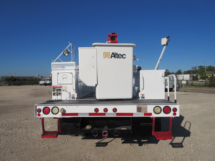 42 Foot Bucket Truck.