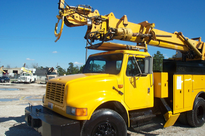 Derrick Digger - Telelect Commander II - Front Drivers Side